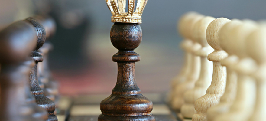 چطور دورههای آموزشی آنلاین را به برندی قدرتمند تبدیل کنیم؟ 34 VidProtect مدل پنج نیروی رقابتی پورتر چیست؟