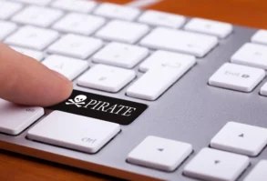 7 روش ترسناک دزدی ویدیو که خواب را از چشمان شما میرباید 14 دزدی ویدیو محافظت از ویدیو